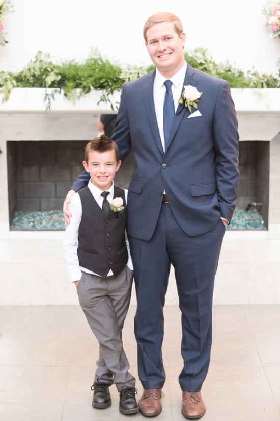 gold-and-navy-wedding