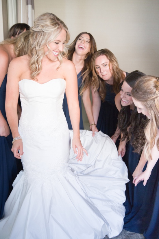 gold-and-navy-wedding