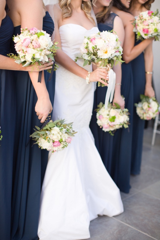 gold-and-navy-wedding