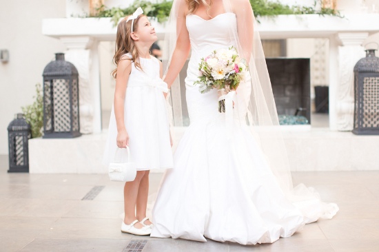 gold-and-navy-wedding
