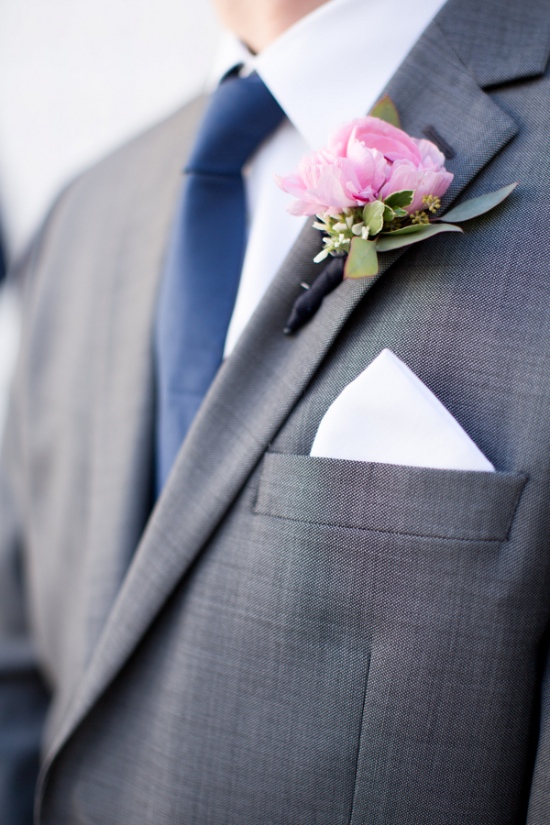 gold-and-navy-wedding
