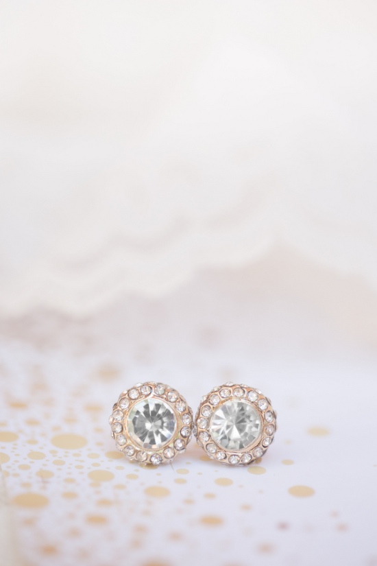 gold-and-navy-wedding