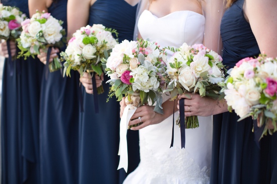 gold-and-navy-wedding