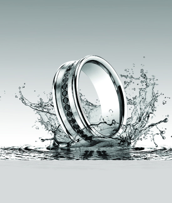 Affordable wedding bands from Just Mens Rings @weddingchicks