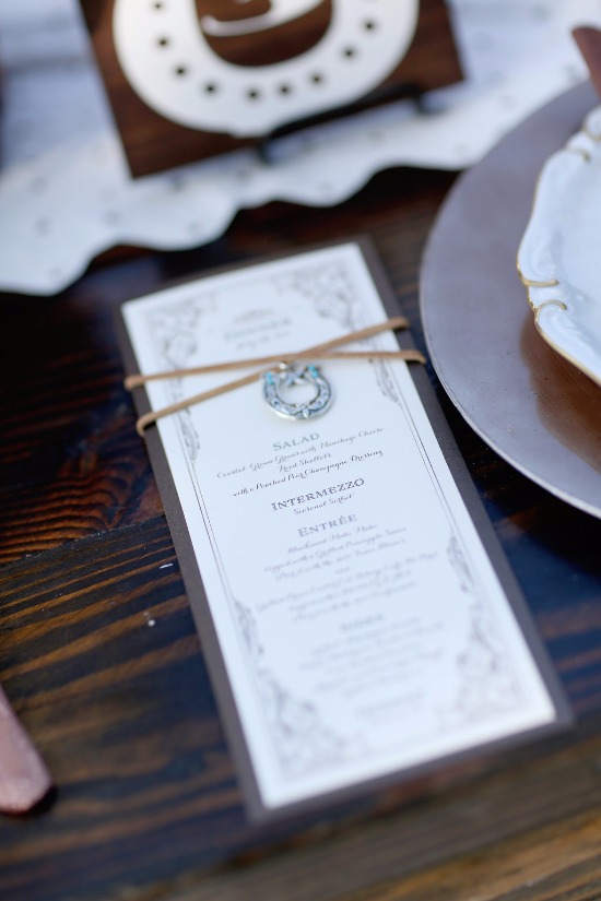 lucky-in-love-wedding-inspiration