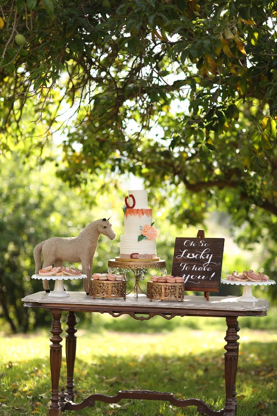 lucky-in-love-wedding-inspiration