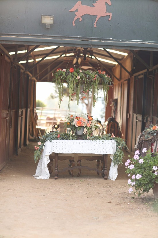 lucky-in-love-wedding-inspiration