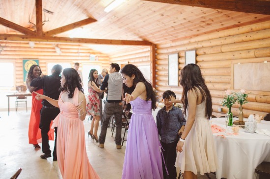 peach-and-pink-wedding