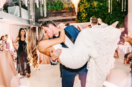 perfect-pink-and-gold-wedding