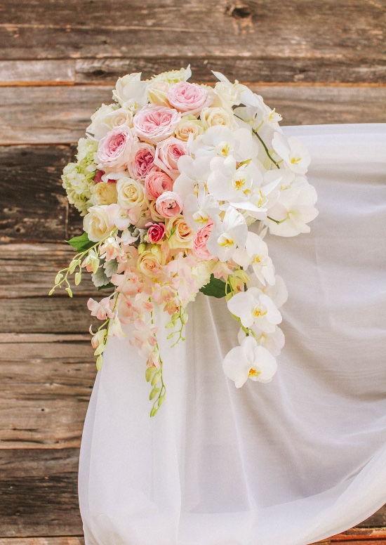 perfect-pink-and-gold-wedding