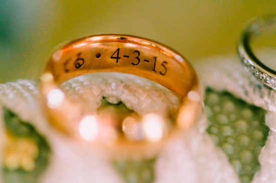 romantic-culture-embracing-wedding