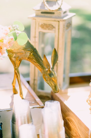 romantic-culture-embracing-wedding