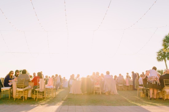 romantic-culture-embracing-wedding