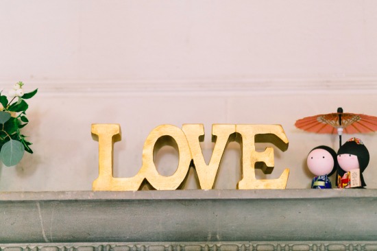 romantic-culture-embracing-wedding