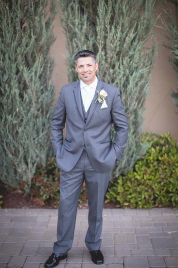 rustic-spring-wedding