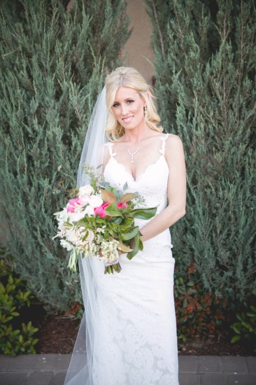 rustic-spring-wedding