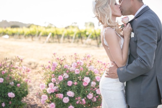 rustic-spring-wedding