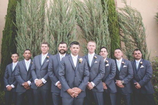 rustic-spring-wedding