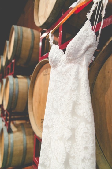 rustic-spring-wedding