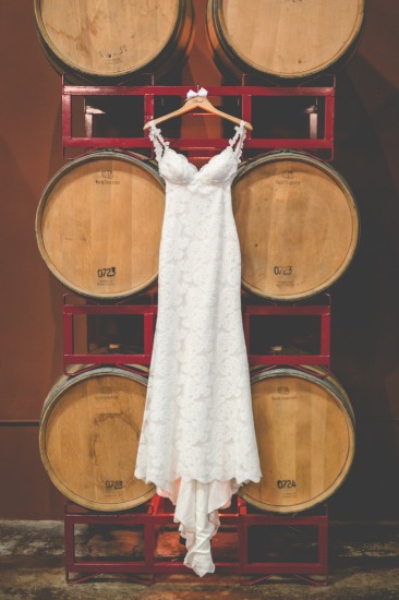 rustic-spring-wedding