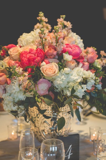 rustic-spring-wedding