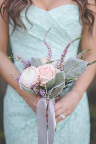 rustic-spring-wedding