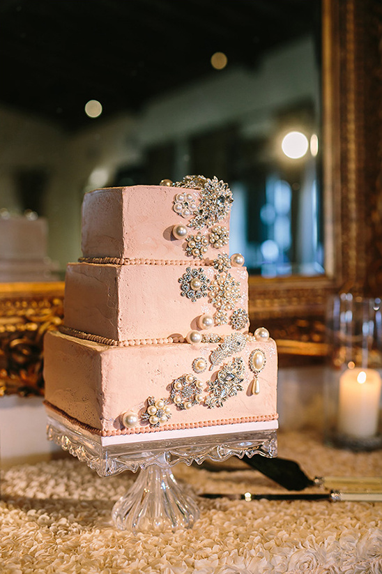 bedazzled wedding cake @weddingchicks