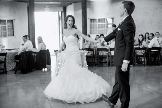 texas-glam-barn-wedding