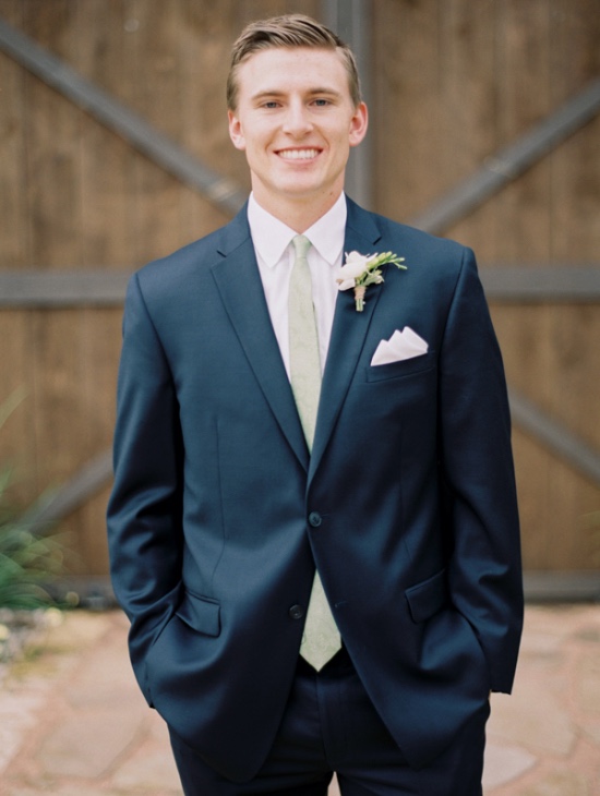 texas-glam-barn-wedding