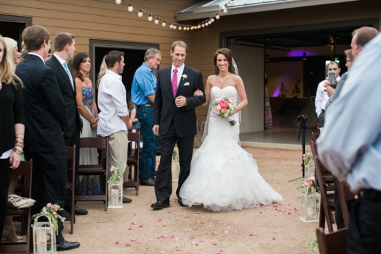 texas-glam-barn-wedding