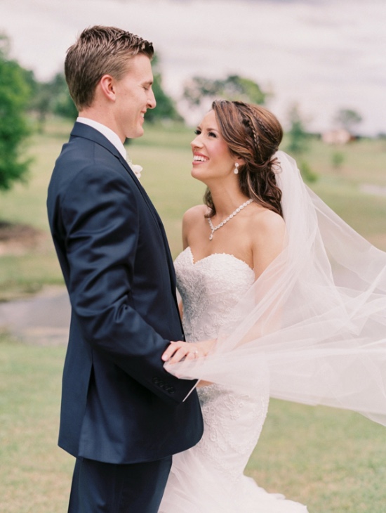 texas-glam-barn-wedding