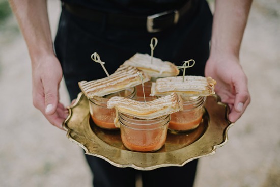 very-vintage-and-romantic-wedding
