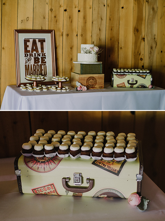 cupcake dessert table @weddingchicks