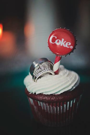 vintage-coke-wedding