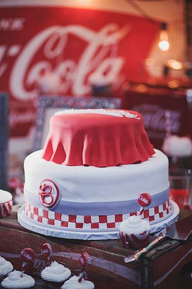 vintage-coke-wedding