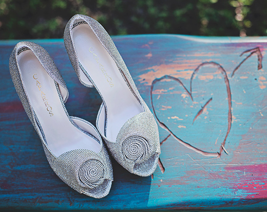 silver wedding shoes idea @weddingchicks