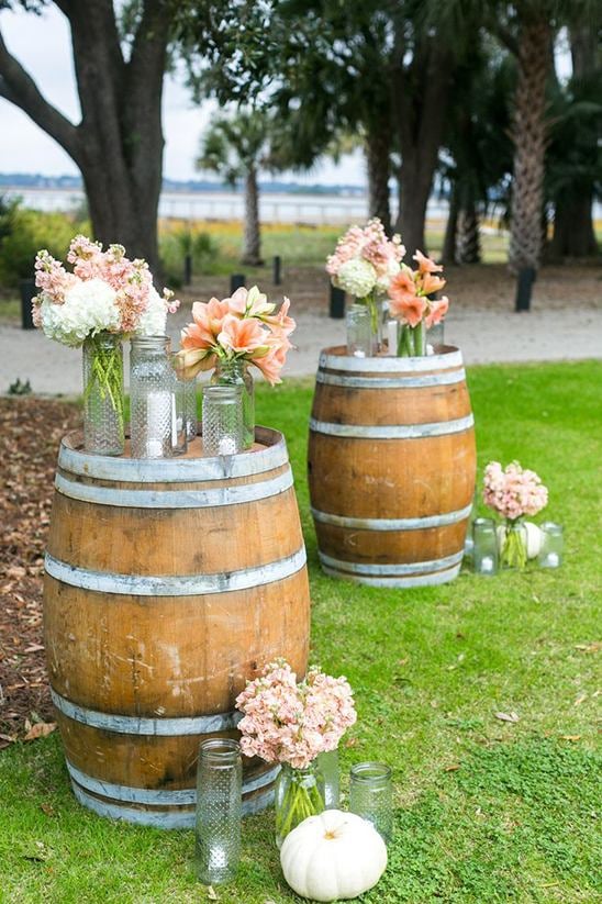 15-whiskey-barrel-wedding-ideas