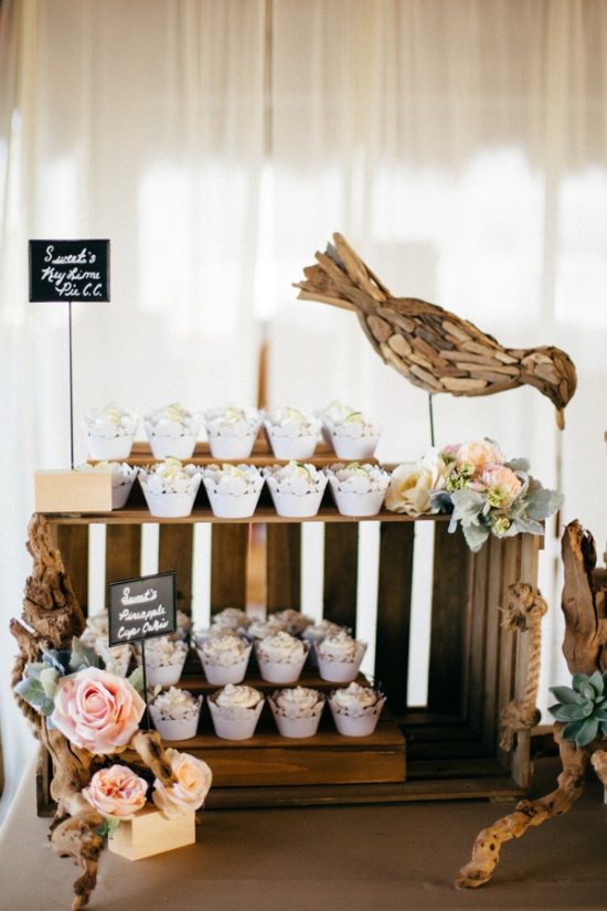 bohemian-wedding-on-the-beach