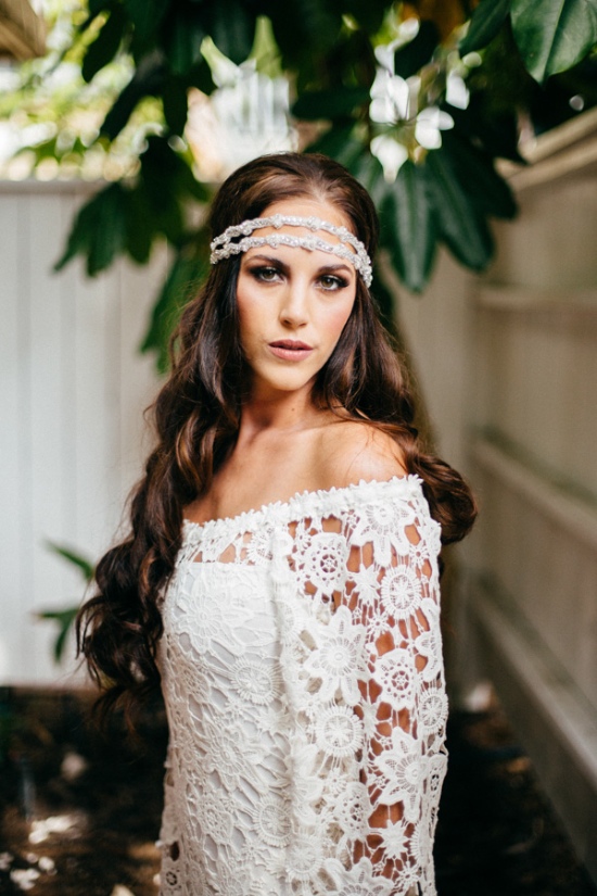 bohemian-wedding-on-the-beach