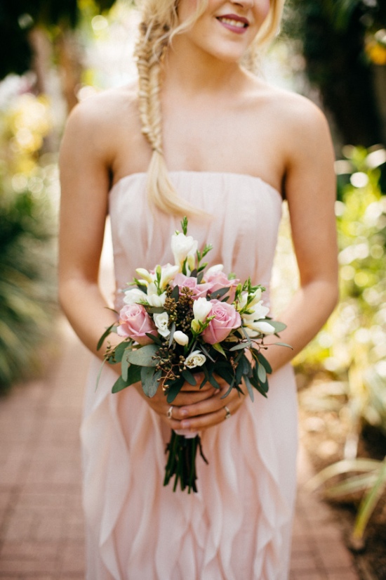 bohemian-wedding-on-the-beach
