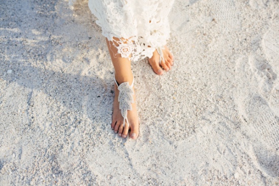 bohemian-wedding-on-the-beach