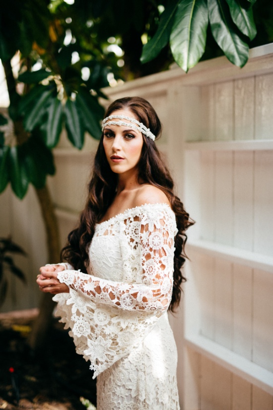bohemian-wedding-on-the-beach