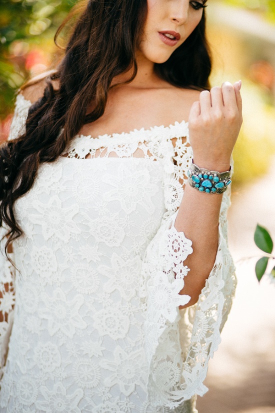 bohemian-wedding-on-the-beach