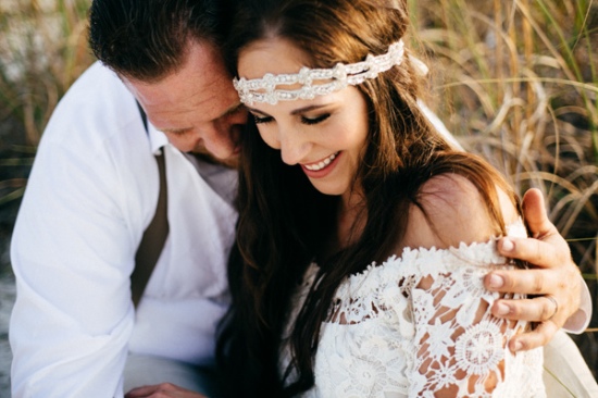 bohemian-wedding-on-the-beach