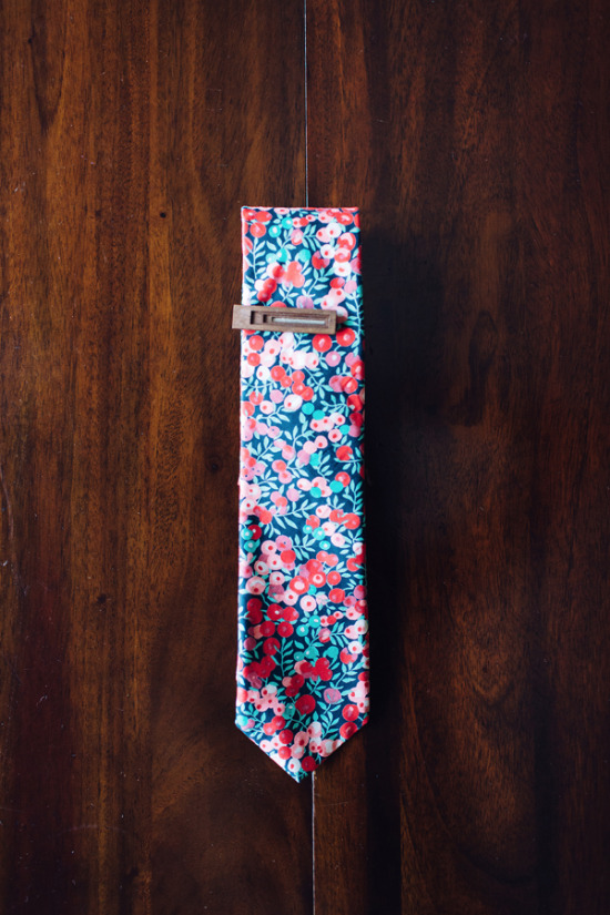 colorful-laid-back-florida-wedding