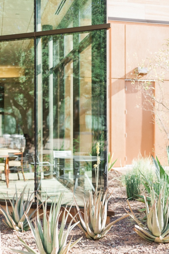 desert-chic-wedding-inspiration