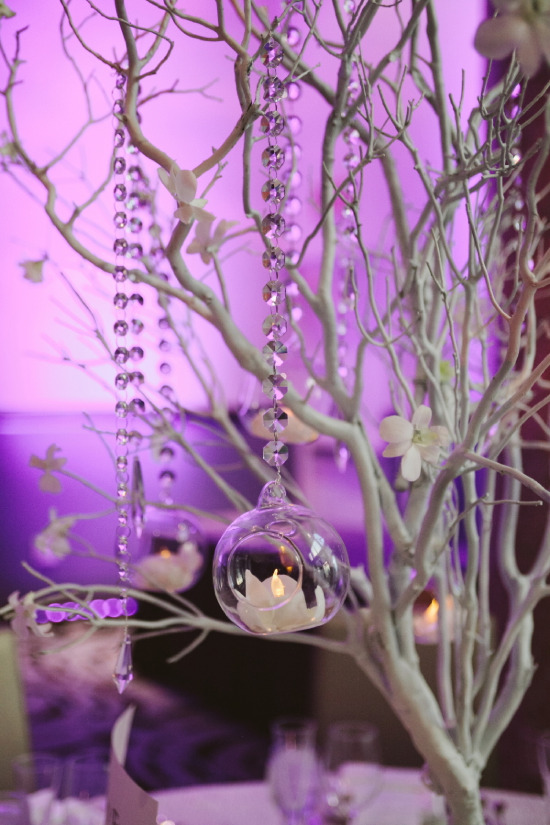 elegant-and-modern-white-wedding