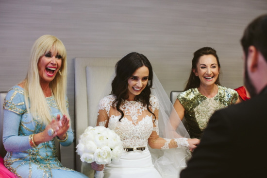 elegant-and-modern-white-wedding