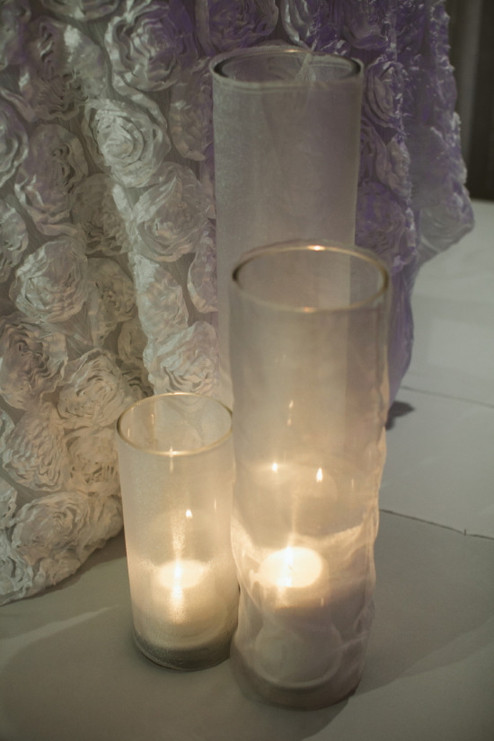 elegant-and-modern-white-wedding