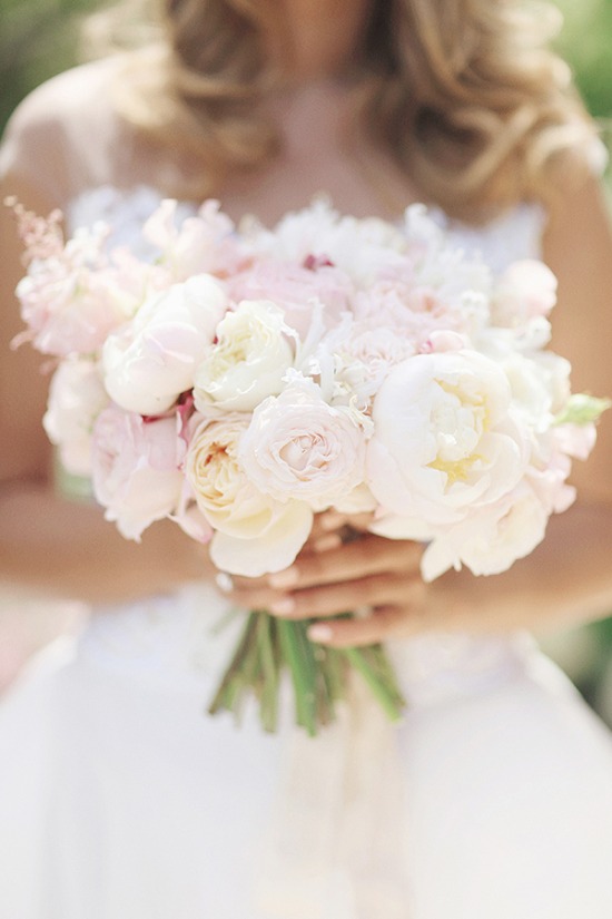 glamorous-garden-rose-wedding